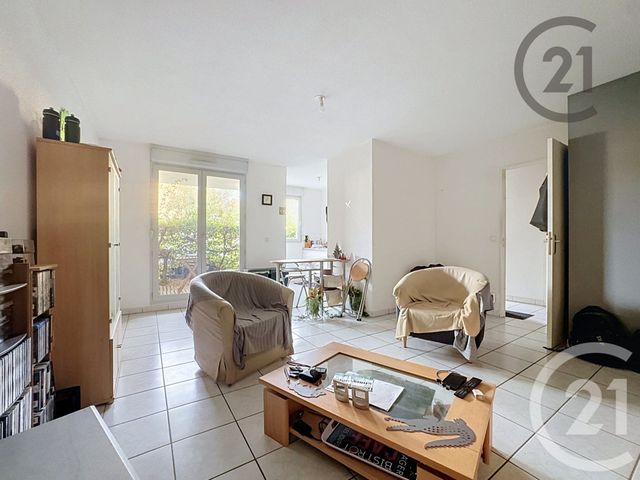 Appartement F1 à vendre - 2 pièces - 43.63 m2 - REIMS - 51 - CHAMPAGNE-ARDENNE - Century 21 Martinot Immobilier