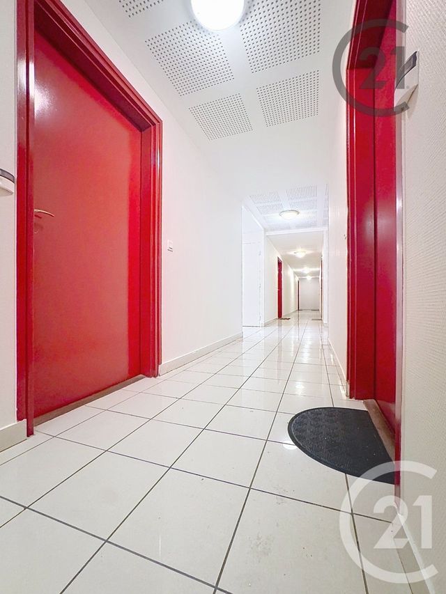 Appartement F1 à vendre - 2 pièces - 43.63 m2 - REIMS - 51 - CHAMPAGNE-ARDENNE - Century 21 Martinot Immobilier