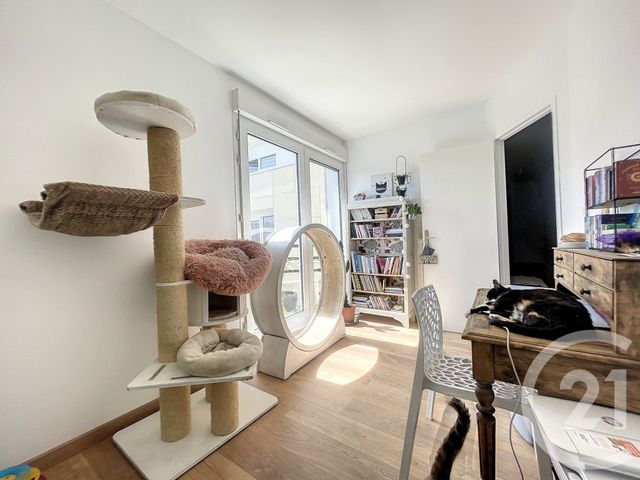 Appartement à vendre - 3 pièces - 64.83 m2 - REIMS - 51 - CHAMPAGNE-ARDENNE - Century 21 Martinot Immobilier