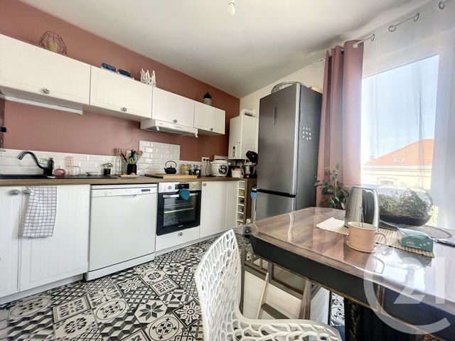 Appartement à vendre - 3 pièces - 64.83 m2 - REIMS - 51 - CHAMPAGNE-ARDENNE - Century 21 Martinot Immobilier