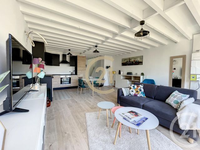 Appartement T3 à vendre - 3 pièces - 55.7 m2 - REIMS - 51 - CHAMPAGNE