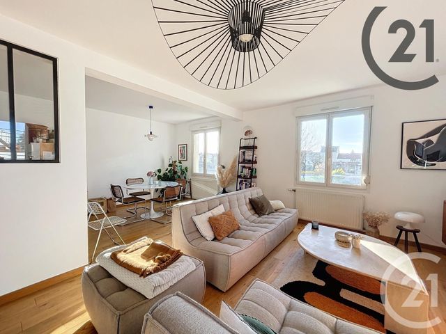 Appartement F3 à vendre - 4 pièces - 100.95 m2 - REIMS - 51 - CHAMPAGNE-ARDENNE - Century 21 Martinot Immobilier