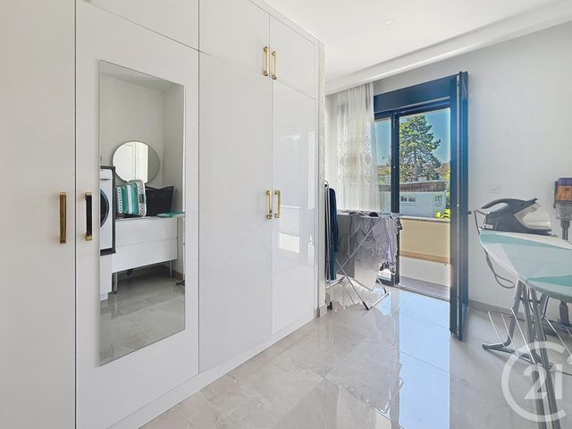 Afficher la photo en grand maison à vendre - 5 pièces - 168.0 m2 - CORMONTREUIL - 51 - CHAMPAGNE-ARDENNE - Century 21 Martinot Immobilier