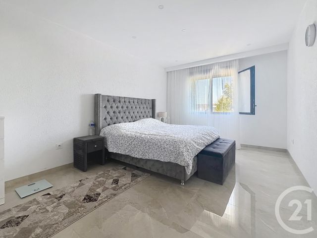 Afficher la photo en grand maison à vendre - 5 pièces - 168.0 m2 - CORMONTREUIL - 51 - CHAMPAGNE-ARDENNE - Century 21 Martinot Immobilier