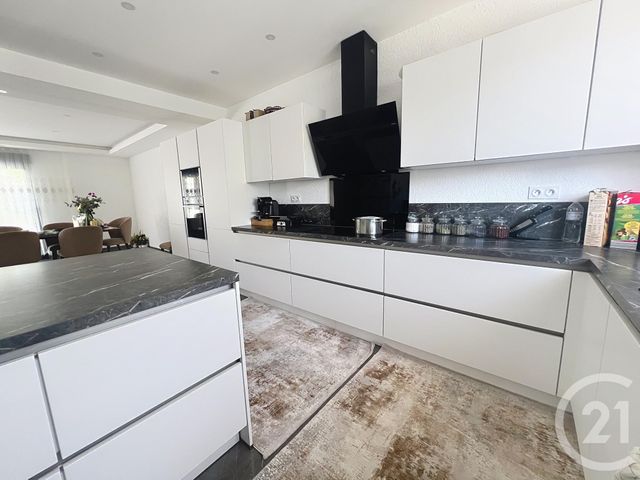 Afficher la photo en grand maison à vendre - 5 pièces - 168.0 m2 - CORMONTREUIL - 51 - CHAMPAGNE-ARDENNE - Century 21 Martinot Immobilier