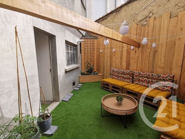 Appartement T5 à louer - 4 pièces - 106.0 m2 - REIMS - 51 - CHAMPAGNE-ARDENNE - Century 21 Martinot Immobilier