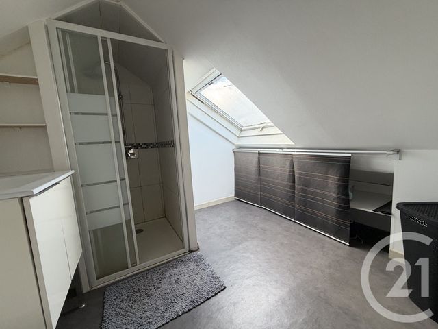 Appartement F2 à louer - 2 pièces - 26.14 m2 - REIMS - 51 - CHAMPAGNE-ARDENNE - Century 21 Martinot Immobilier