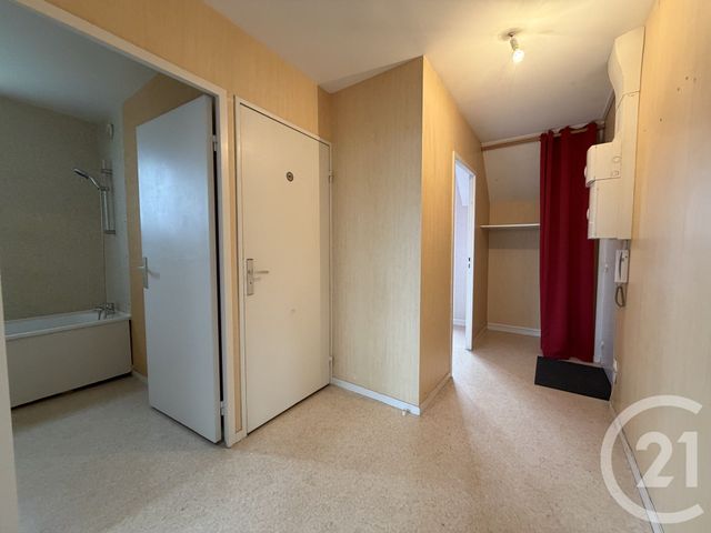 Appartement F2 à louer - 2 pièces - 44.4 m2 - REIMS - 51 - CHAMPAGNE-ARDENNE - Century 21 Martinot Immobilier