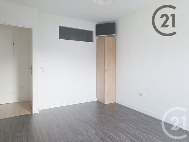 Appartement T3 à vendre - 3 pièces - 66.68 m2 - REIMS - 51 - CHAMPAGNE-ARDENNE - Century 21 Martinot Immobilier