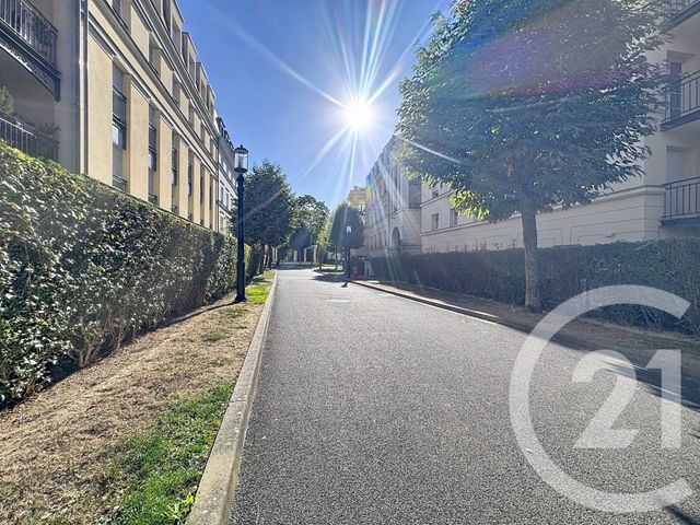Appartement à vendre - 3 pièces - 68.73 m2 - REIMS - 51 - CHAMPAGNE-ARDENNE - Century 21 Martinot Immobilier