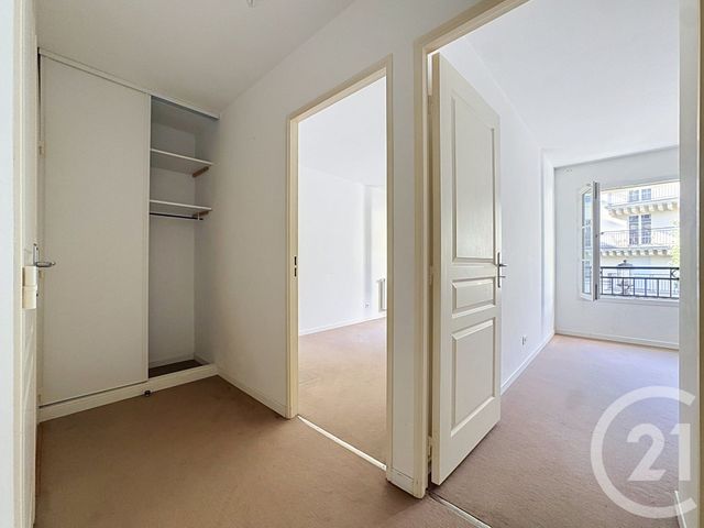 Appartement à vendre - 3 pièces - 68.73 m2 - REIMS - 51 - CHAMPAGNE-ARDENNE - Century 21 Martinot Immobilier