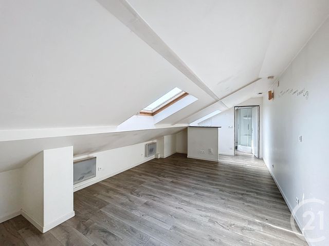 Appartement Studio à louer - 1 pièce - 14.87 m2 - REIMS - 51 - CHAMPAGNE-ARDENNE - Century 21 Martinot Immobilier