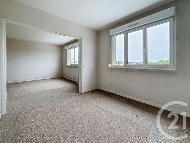 Appartement T4 à vendre - 4 pièces - 76.48 m2 - REIMS - 51 - CHAMPAGNE-ARDENNE - Century 21 Martinot Immobilier