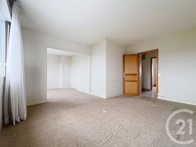 Appartement T4 à vendre - 4 pièces - 76.48 m2 - REIMS - 51 - CHAMPAGNE-ARDENNE - Century 21 Martinot Immobilier