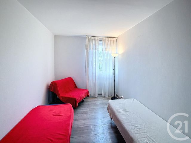 Afficher la photo en grand Appartement T3 à louer - 3 pièces - 71.0 m2 - REIMS - 51 - CHAMPAGNE-ARDENNE - Century 21 Martinot Immobilier