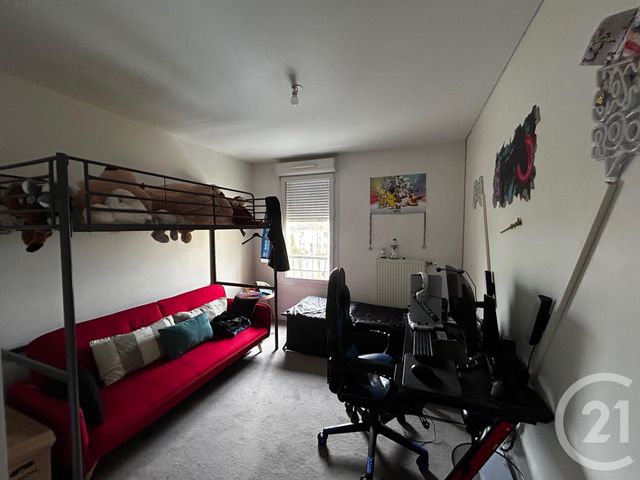 Appartement T3 à louer - 3 pièces - 84.0 m2 - BETHENY - 51 - CHAMPAGNE-ARDENNE - Century 21 Martinot Immobilier