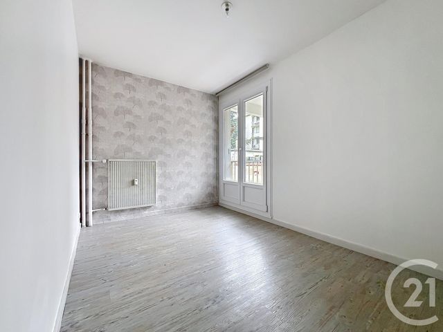 Appartement T3 à vendre - 3 pièces - 68.05 m2 - REIMS - 51 - CHAMPAGNE-ARDENNE - Century 21 Martinot Immobilier