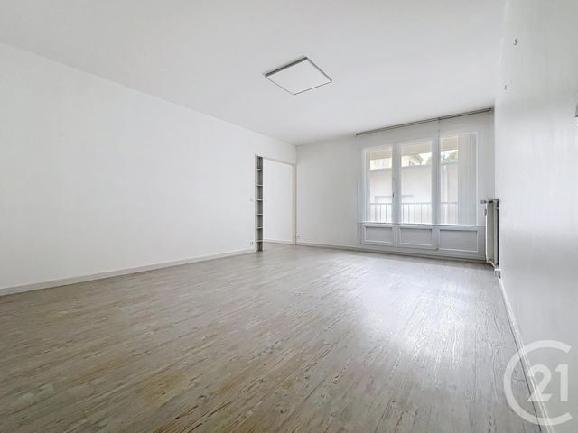 Appartement T3 à vendre - 3 pièces - 68.05 m2 - REIMS - 51 - CHAMPAGNE-ARDENNE - Century 21 Martinot Immobilier