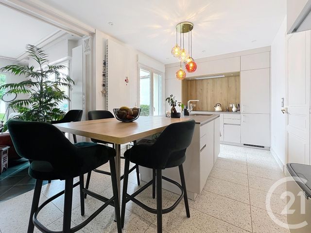 maison à vendre - 8 pièces - 208.04 m2 - REIMS - 51 - CHAMPAGNE-ARDENNE - Century 21 Martinot Immobilier