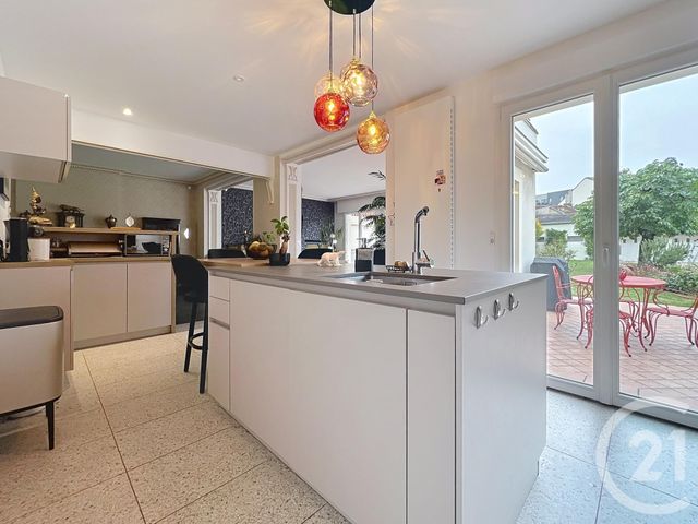 maison à vendre - 8 pièces - 208.04 m2 - REIMS - 51 - CHAMPAGNE-ARDENNE - Century 21 Martinot Immobilier