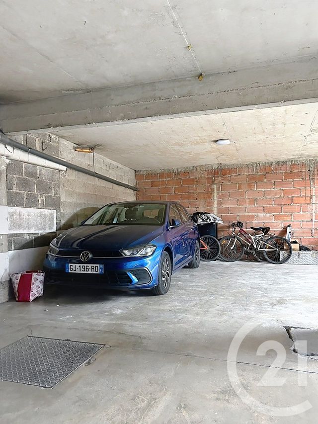 Appartement F3 à vendre - 3 pièces - 62.24 m2 - REIMS - 51 - CHAMPAGNE-ARDENNE - Century 21 Martinot Immobilier