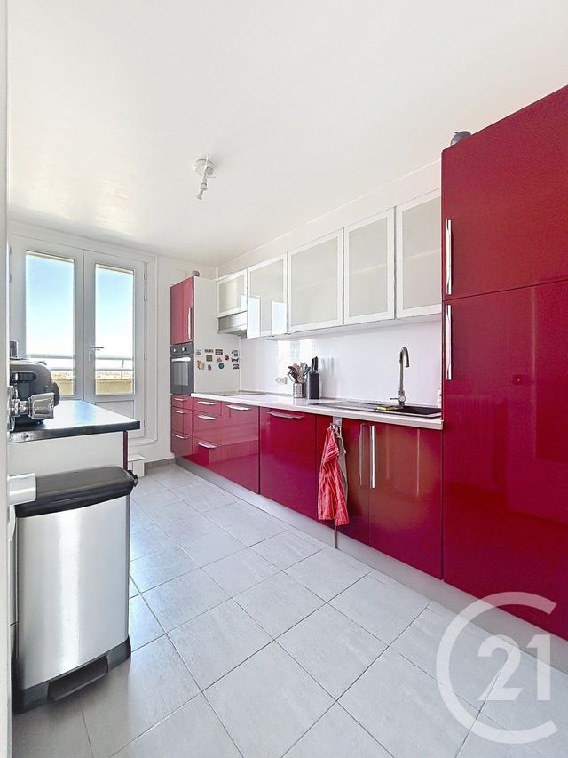 Appartement F3 à vendre - 3 pièces - 62.24 m2 - REIMS - 51 - CHAMPAGNE-ARDENNE - Century 21 Martinot Immobilier