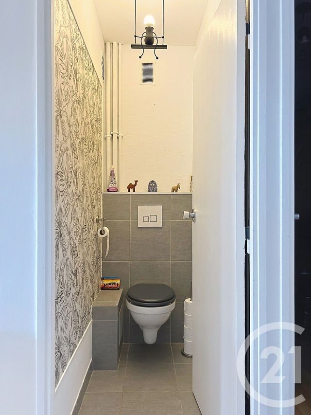 Appartement F3 à vendre - 3 pièces - 62.24 m2 - REIMS - 51 - CHAMPAGNE-ARDENNE - Century 21 Martinot Immobilier