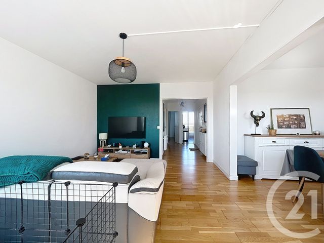 Appartement F3 à vendre - 3 pièces - 62.24 m2 - REIMS - 51 - CHAMPAGNE-ARDENNE - Century 21 Martinot Immobilier