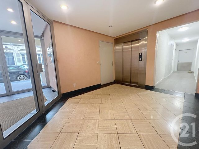 Appartement à vendre - 3 pièces - 70.55 m2 - REIMS - 51 - CHAMPAGNE-ARDENNE - Century 21 Martinot Immobilier