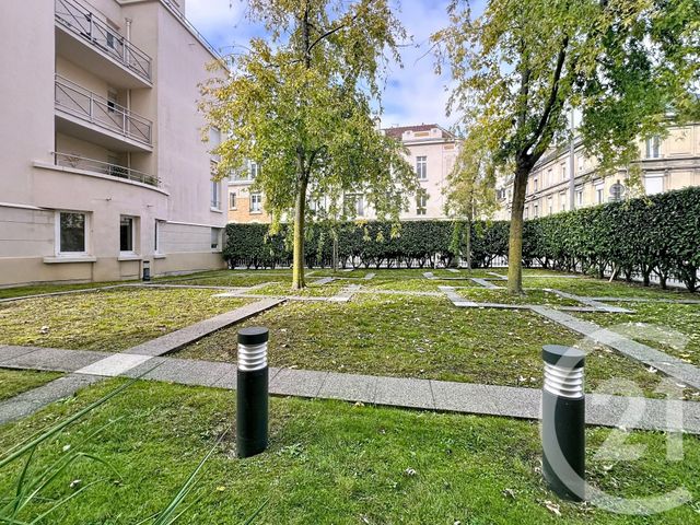 Appartement à vendre - 3 pièces - 70.55 m2 - REIMS - 51 - CHAMPAGNE-ARDENNE - Century 21 Martinot Immobilier