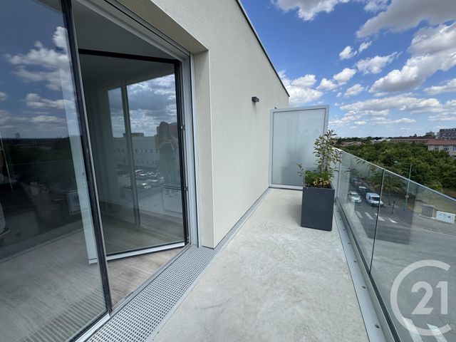 Appartement F2 à louer - 2 pièces - 43.99 m2 - REIMS - 51 - CHAMPAGNE-ARDENNE - Century 21 Martinot Immobilier