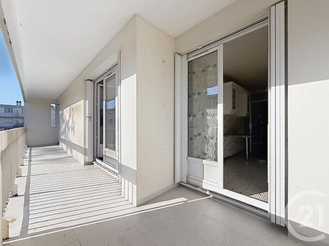 Appartement T5 à vendre - 5 pièces - 94.71 m2 - REIMS - 51 - CHAMPAGNE-ARDENNE - Century 21 Martinot Immobilier