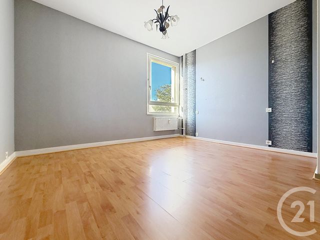 Appartement T5 à vendre - 5 pièces - 94.71 m2 - REIMS - 51 - CHAMPAGNE-ARDENNE - Century 21 Martinot Immobilier