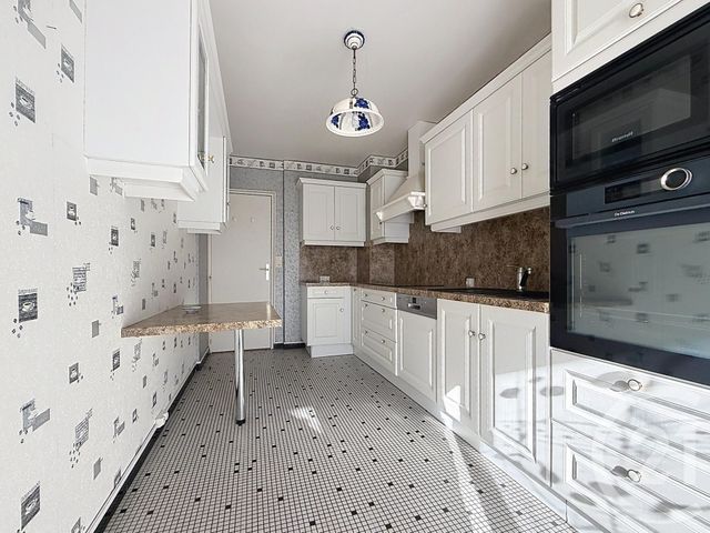 Appartement T5 à vendre - 5 pièces - 94.71 m2 - REIMS - 51 - CHAMPAGNE-ARDENNE - Century 21 Martinot Immobilier