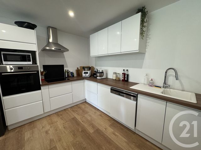 Appartement F6 à vendre - 6 pièces - 114.86 m2 - REIMS - 51 - CHAMPAGNE-ARDENNE - Century 21 Martinot Immobilier