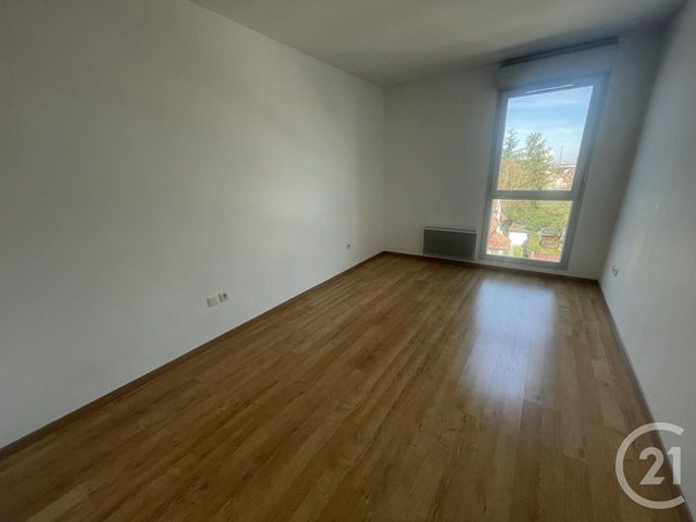 Appartement F4 à louer - 4 pièces - 88.3 m2 - REIMS - 51 - CHAMPAGNE-ARDENNE - Century 21 Martinot Immobilier