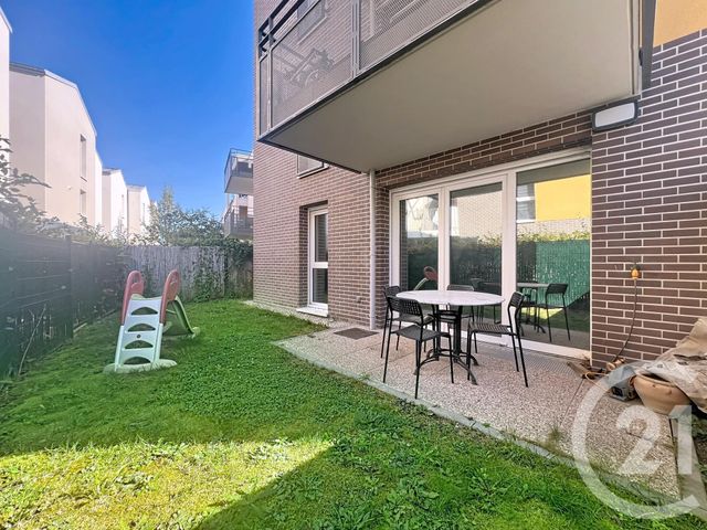 Appartement T3 à vendre - 4 pièces - 68.43 m2 - BEZANNES - 51 - CHAMPAGNE-ARDENNE - Century 21 Martinot Immobilier