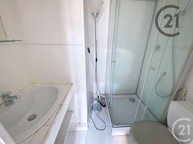 Appartement Studio à vendre - 1 pièce - 11.0 m2 - REIMS - 51 - CHAMPAGNE-ARDENNE - Century 21 Martinot Immobilier