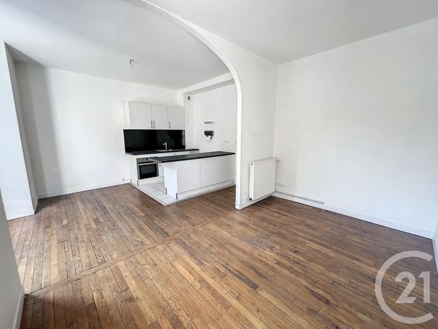 Appartement F2 à louer - 3 pièces - 64.0 m2 - REIMS - 51 - CHAMPAGNE-ARDENNE - Century 21 Martinot Immobilier