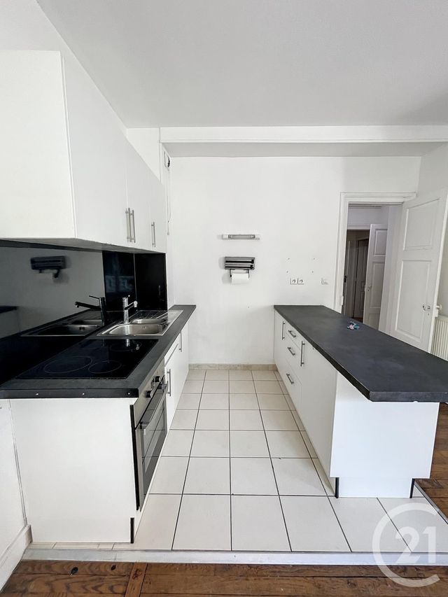 Appartement F2 à louer - 3 pièces - 64.0 m2 - REIMS - 51 - CHAMPAGNE-ARDENNE - Century 21 Martinot Immobilier