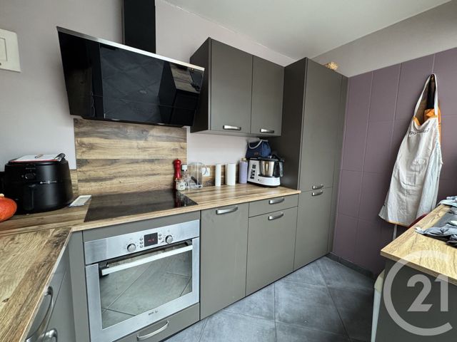 maison à louer - 6 pièces - 127.0 m2 - REIMS - 51 - CHAMPAGNE-ARDENNE - Century 21 Martinot Immobilier