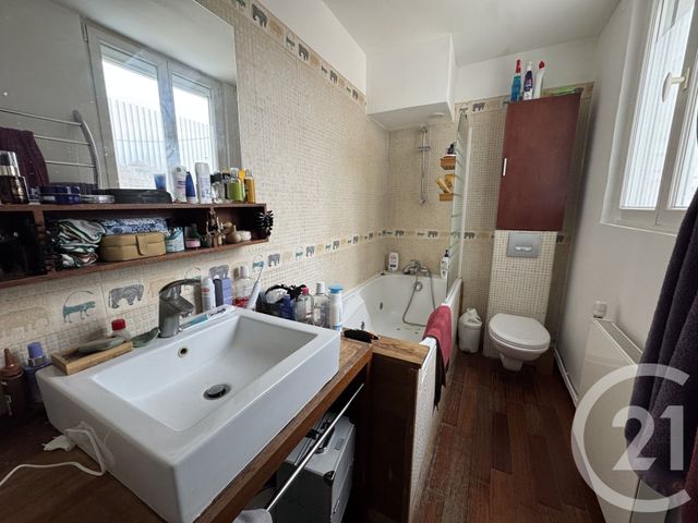 maison à louer - 6 pièces - 127.0 m2 - REIMS - 51 - CHAMPAGNE-ARDENNE - Century 21 Martinot Immobilier