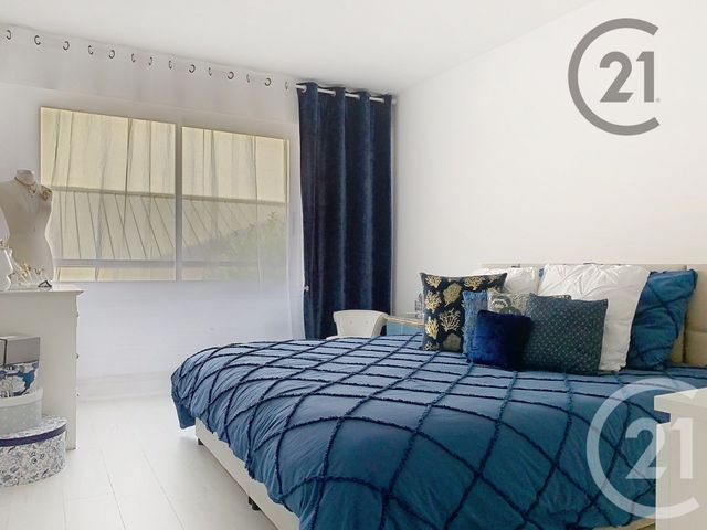 Appartement F5 à vendre - 5 pièces - 111.05 m2 - REIMS - 51 - CHAMPAGNE-ARDENNE - Century 21 Martinot Immobilier