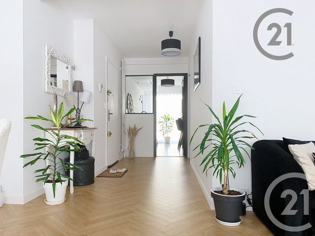 Appartement F5 à vendre - 5 pièces - 111.05 m2 - REIMS - 51 - CHAMPAGNE-ARDENNE - Century 21 Martinot Immobilier