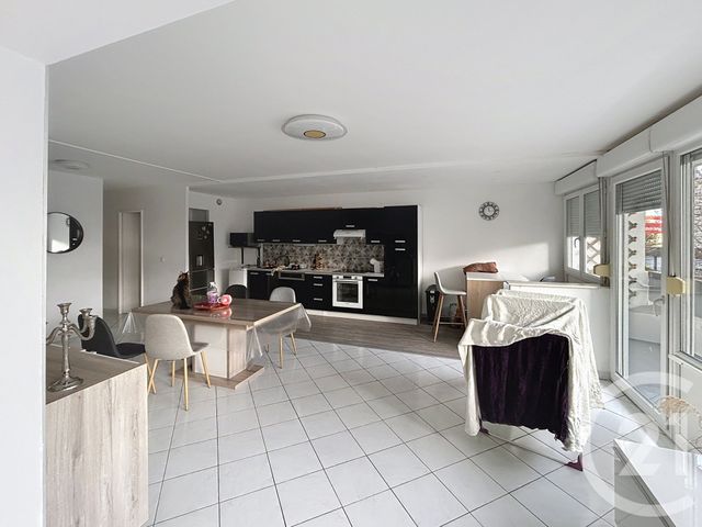 Appartement T3 à louer - 3 pièces - 79.0 m2 - REIMS - 51 - CHAMPAGNE-ARDENNE - Century 21 Martinot Immobilier