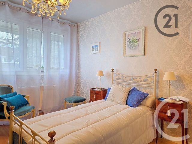 maison à vendre - 5 pièces - 136.2 m2 - ST BRICE COURCELLES - 51 - CHAMPAGNE-ARDENNE - Century 21 Martinot Immobilier