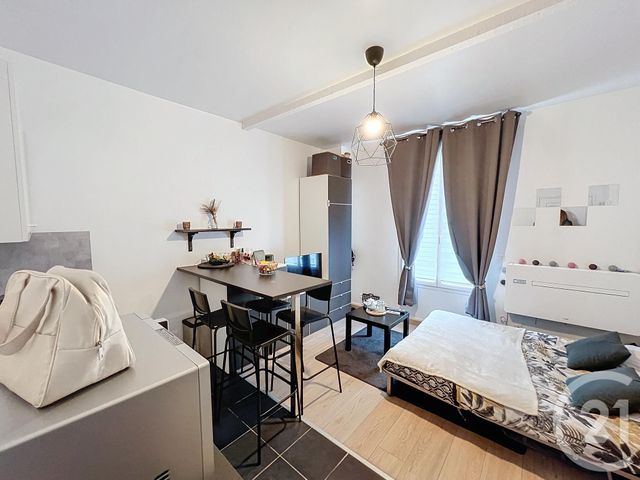 Appartement Studio à louer - 1 pièce - 19.1 m2 - REIMS - 51 - CHAMPAGNE-ARDENNE - Century 21 Martinot Immobilier