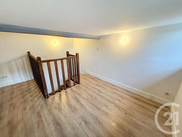 Appartement F2 à louer - 2 pièces - 62.7 m2 - REIMS - 51 - CHAMPAGNE-ARDENNE - Century 21 Martinot Immobilier