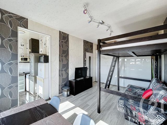 Appartement F1 à louer - 1 pièce - 31.25 m2 - REIMS - 51 - CHAMPAGNE-ARDENNE - Century 21 Martinot Immobilier