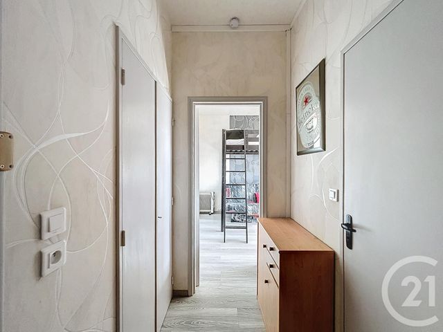 Appartement F1 à louer - 1 pièce - 31.25 m2 - REIMS - 51 - CHAMPAGNE-ARDENNE - Century 21 Martinot Immobilier